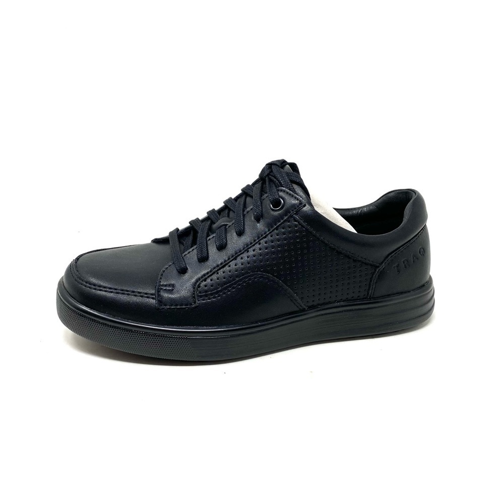 Traq by Alegria BaseQ leather low top sneakers Black